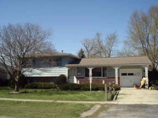 225 E Beech St., Piper City, IL 60959