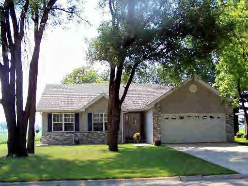 1055 S Yates Ave., Kankakee, IL 60901