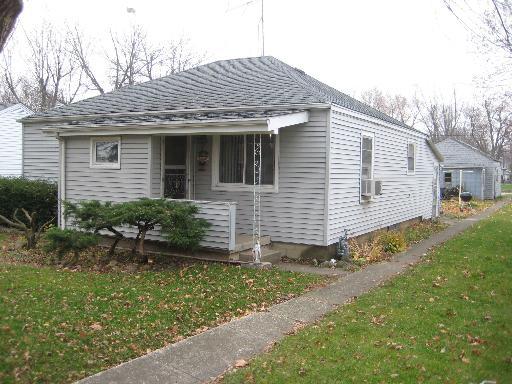 174 N Elm St., Herscher, IL 60941