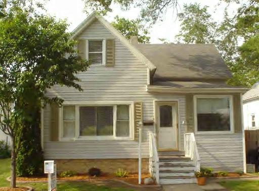 1055 W Hickory St., Kankakee, IL 60901