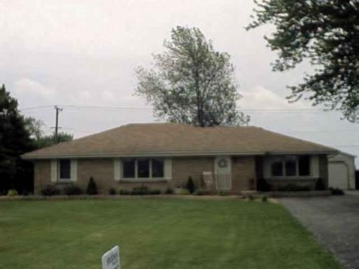 2734 W Route 17, Kankakee, IL 60901