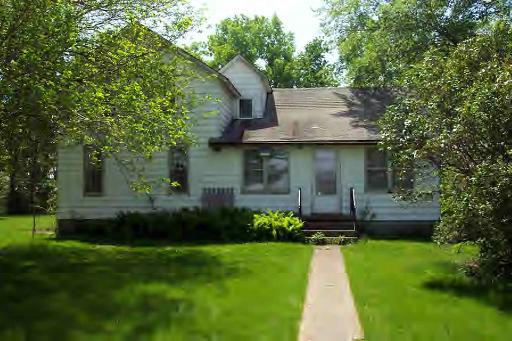 985 E 1700 North Rd., Gilman, IL 60938