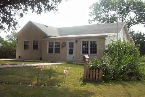402 S Franklin St., Milford, IL 60953