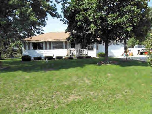 7419 E 5290 S. Rd., St. Anne, IL 60964