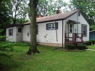 506 S Martin St., Ashkum, IL 60911