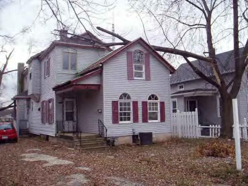 342 W River, Kankakee, IL 60901