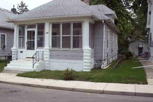 390 W Stone St., Kankakee, IL 60901