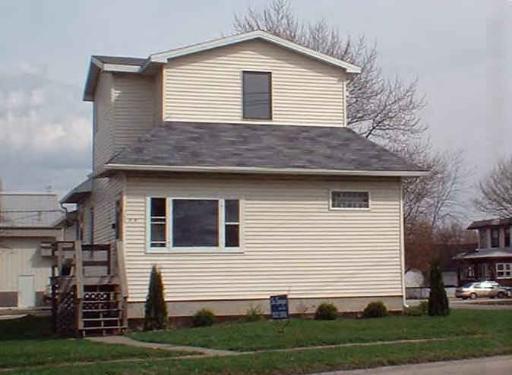 396 S Wall St., Kankakee, IL 60901