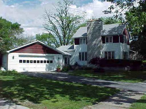 220 N Pine, Piper City, IL 60959