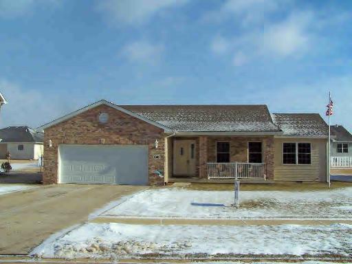 590 Highpoint Circle North, Bourbonnais, IL 60914