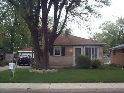 592 W River, Bourbonnais, IL 60914