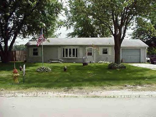 4736 W Hilltop Dr., Kankakee, IL 60901