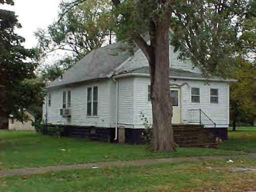 218 E Peoria Ave., Piper City, IL 60959