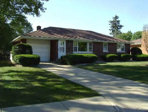 1080 W Vanmeter, Kankakee, IL 60901