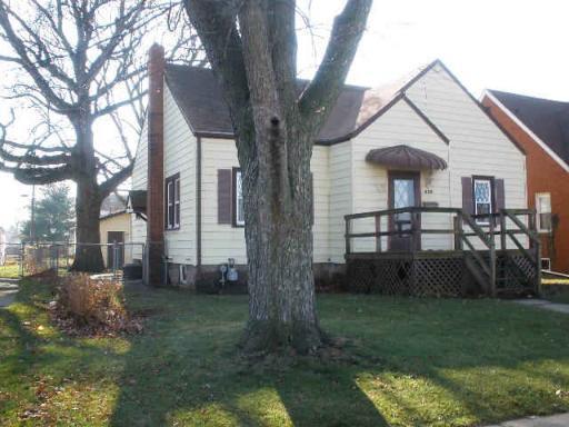 630 W Henry St., Kankakee, IL 60901