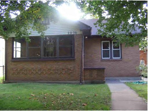 1076 S Poplar Ave., Kankakee, IL 60901