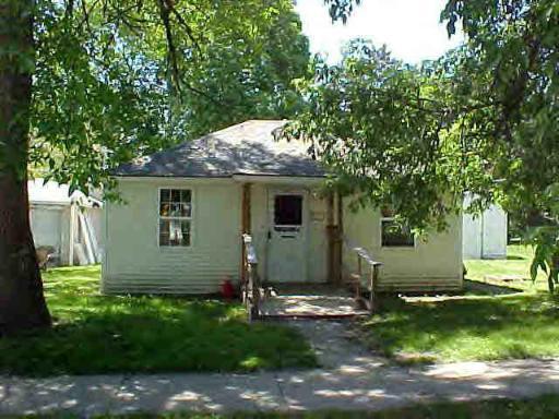 375 8th Ave., Kankakee, IL 60901