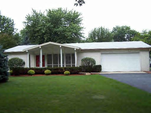 211 Julie Dr., Kankakee, IL 60901