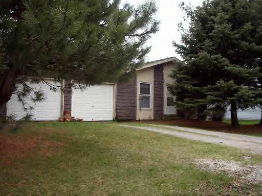 203 Wilson Dr., Watseka, IL 60970