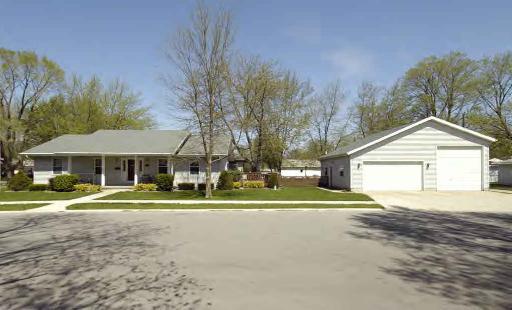 475 W Donald, Kankakee, IL 60901