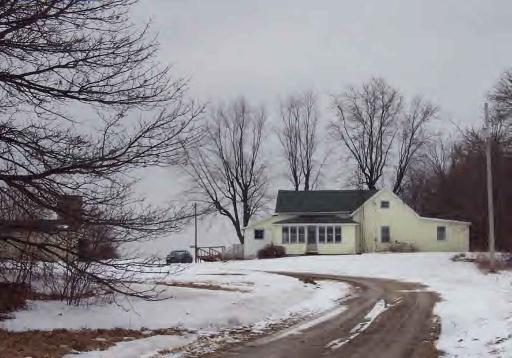 2351 E 3100 N Rd., St. Anne, IL 60964
