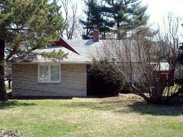 308 N 4th St., Ashkum, IL 60911