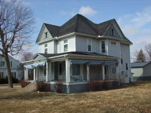802 E Penn, Hoopeston, IL 60942