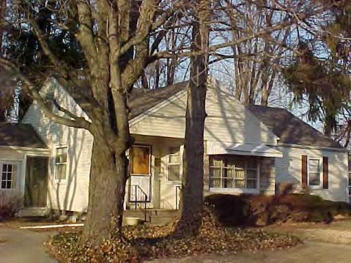 1320 NW Circle Dr., Kankakee, IL 60901