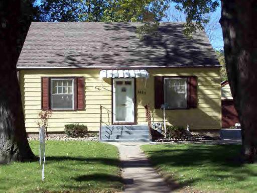 1371 NW Lennington Cir., Kankakee, IL 60901