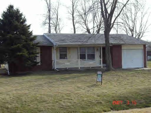 5594 W 1000 N Rd., Kankakee, IL 60901