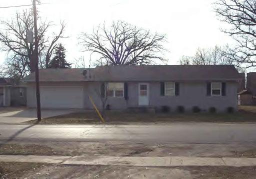 241 Yount, Watseka, IL 60970