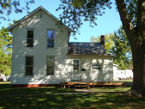 110 W Columbus, Sibley, IL 61773