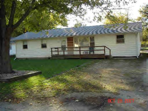 109 S Sheridan, Watseka, IL 60970