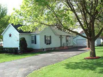 302 E Fine St., Ashkum, IL 60911