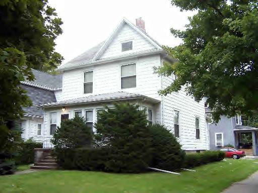 592 S Greenwood, Kankakee, IL 60901