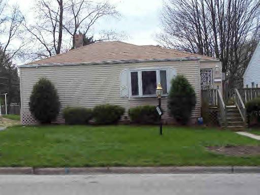 1876 E Duane, Kankakee, IL 60901