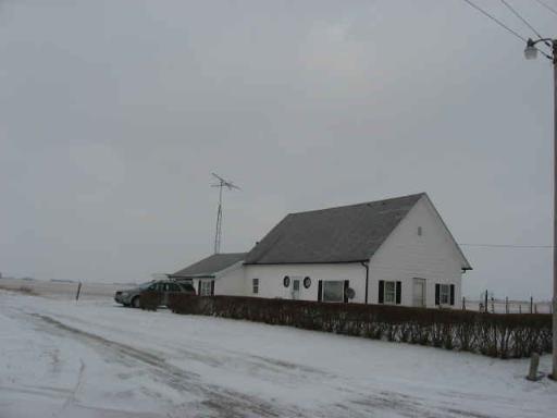 2400 E 2800 North Rd., Martinton, IL 60951