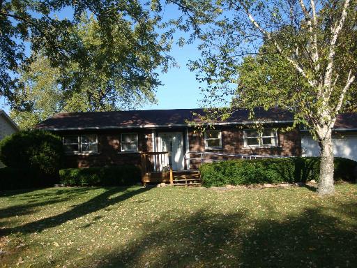 141 Swafford, Cissna Park, IL 60924