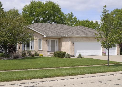 644 Michigan Dr., Romeoville, IL 60446