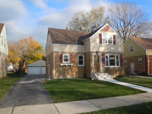 245 Bellwood Ave., Bellwood, IL 60104