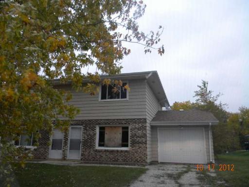 1260 Johnston Ave. #B, Aurora, IL 60506