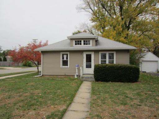 1023 23rd St., Rockford, IL 61108