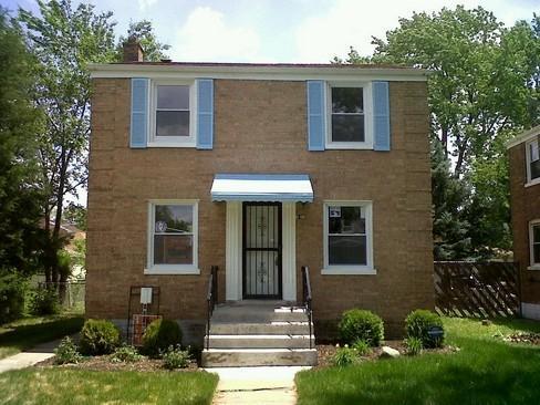 7321 S Sacramento Ave., Chicago, IL 60629
