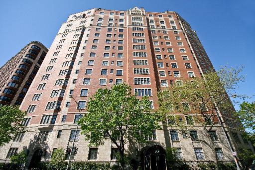 3800 N Lake Shore Dr. #4J, Chicago, IL 60613