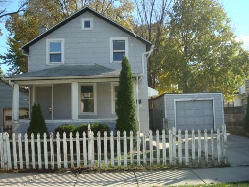 410 Plum St., Aurora, IL 60506