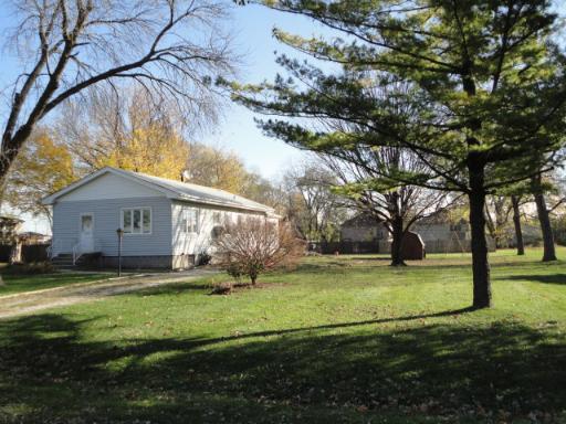 11207 S Leclaire Ave., Alsip, IL 60803
