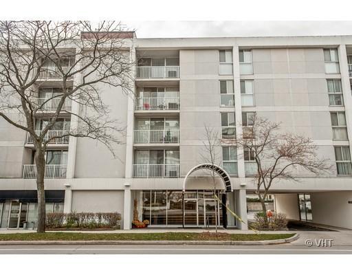 1625 Sheridan Rd. #202, Wilmette, IL 60091