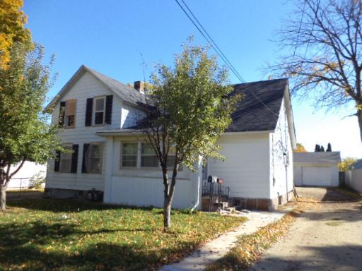 1102 N 14th St., Dekalb, IL 60115