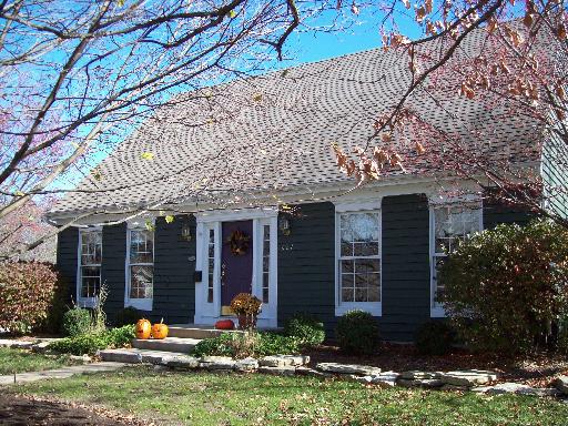 227 Howard St., Geneva, IL 60134