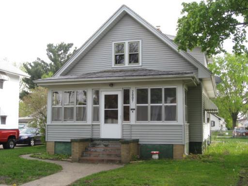 2007 17th Ave., Rockford, IL 61108